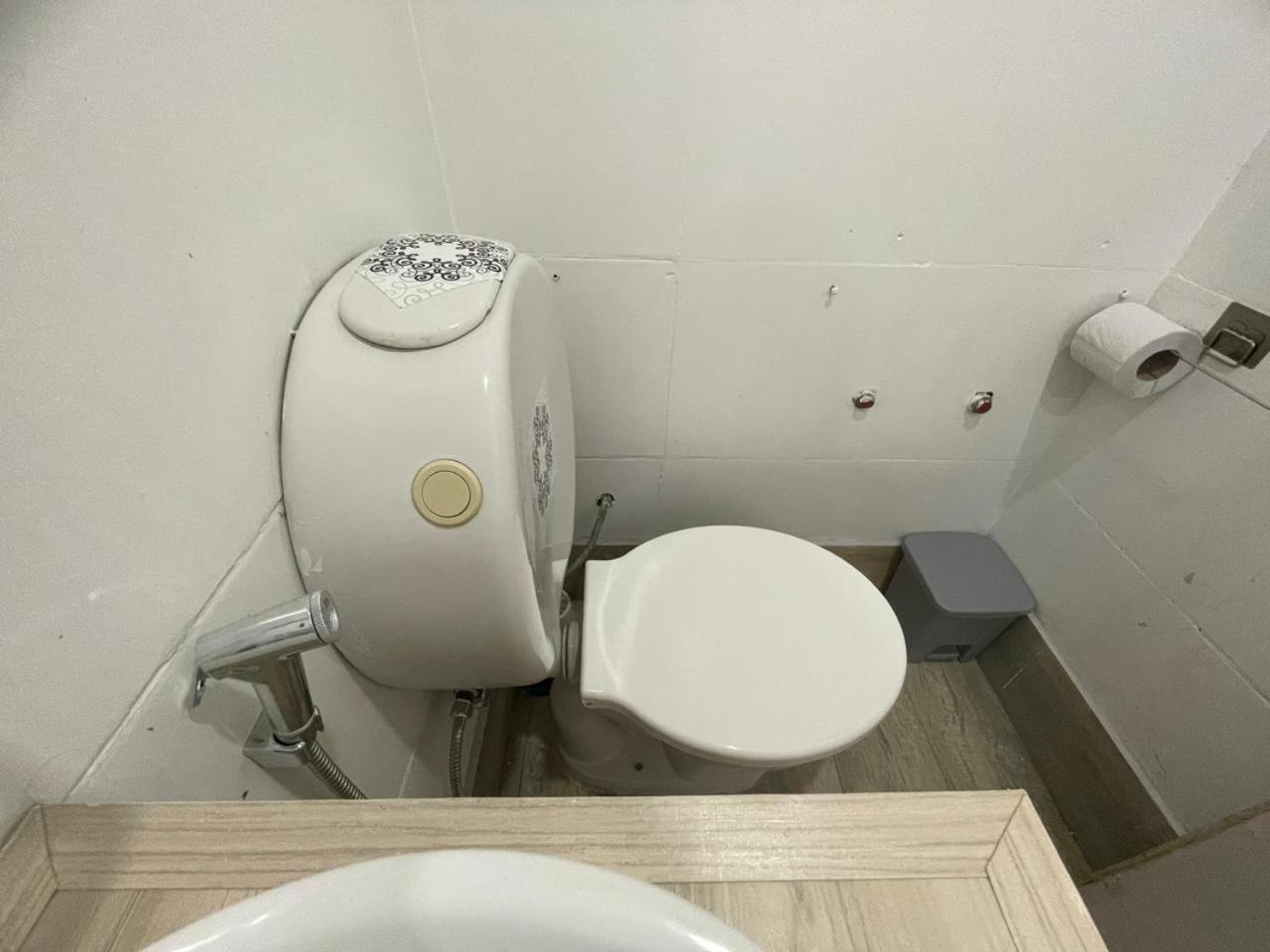 Ezeiza 2 Monoambiente Privado A 15 Minutos Del Aeropuerto Opcional Tranfer Desde Y Hacia El Aeropuerto De Ezeiza Las 24 Horas Pet Friendly Extérieur photo